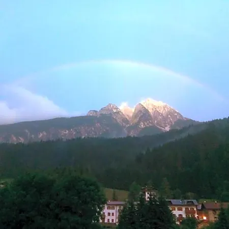 Il Tulipano Alojamento de Acomodação e Pequeno-almoço San Pietro di Cadore