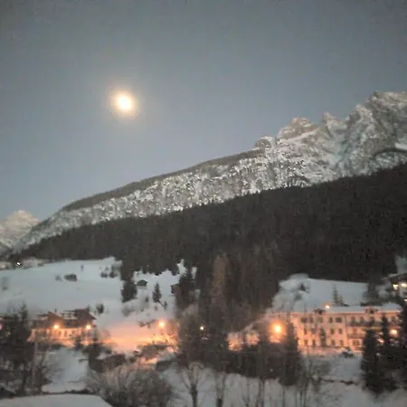 Il Tulipano Alojamento de Acomodação e Pequeno-almoço San Pietro di Cadore
